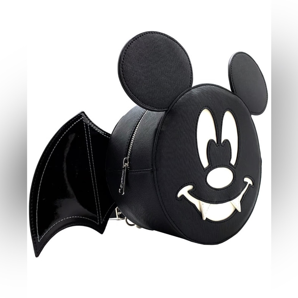 Disney Mickey bat convertible backpack LASR exclusive Loungefly - Picture 4 of 6